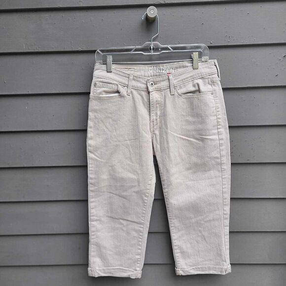 Denizen Levis Tan Cropped Jeans  See Measurements - Picture 10 of 10